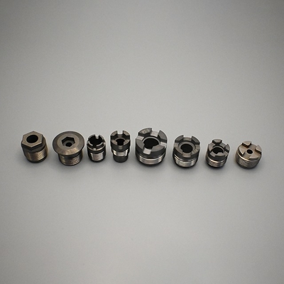 Elevata durezza 93.0 HRA Lega nera YG8 Tungsteno Carburo Ugello Diametro foro 7.14mm per punte PDC