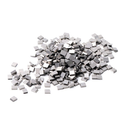 Punte brasate a carburo di tungsteno su misura con alta durezza e taglio preciso per materiali di pietra realizzati con carburo di tungsteno e cobalto